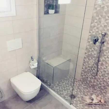 Dp Homes Mimika Santorini