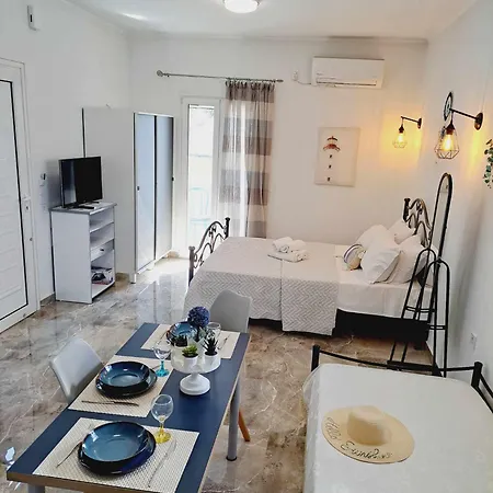 Hébergement de vacances Dp Homes Mimika Santorini *