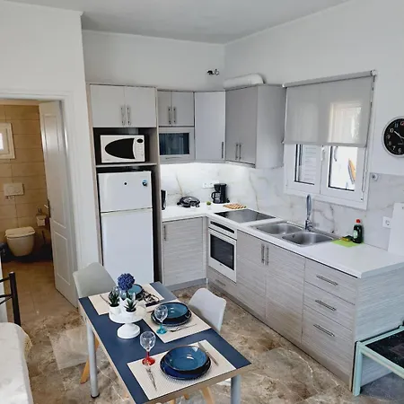 Dp Homes Mimika Santorini * Períssa